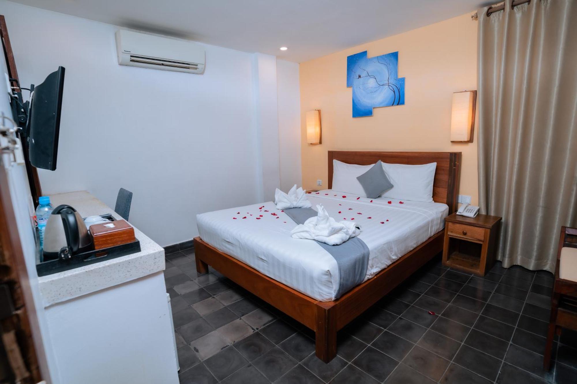 Home Chic Hotel Phnom Penh Ngoại thất bức ảnh