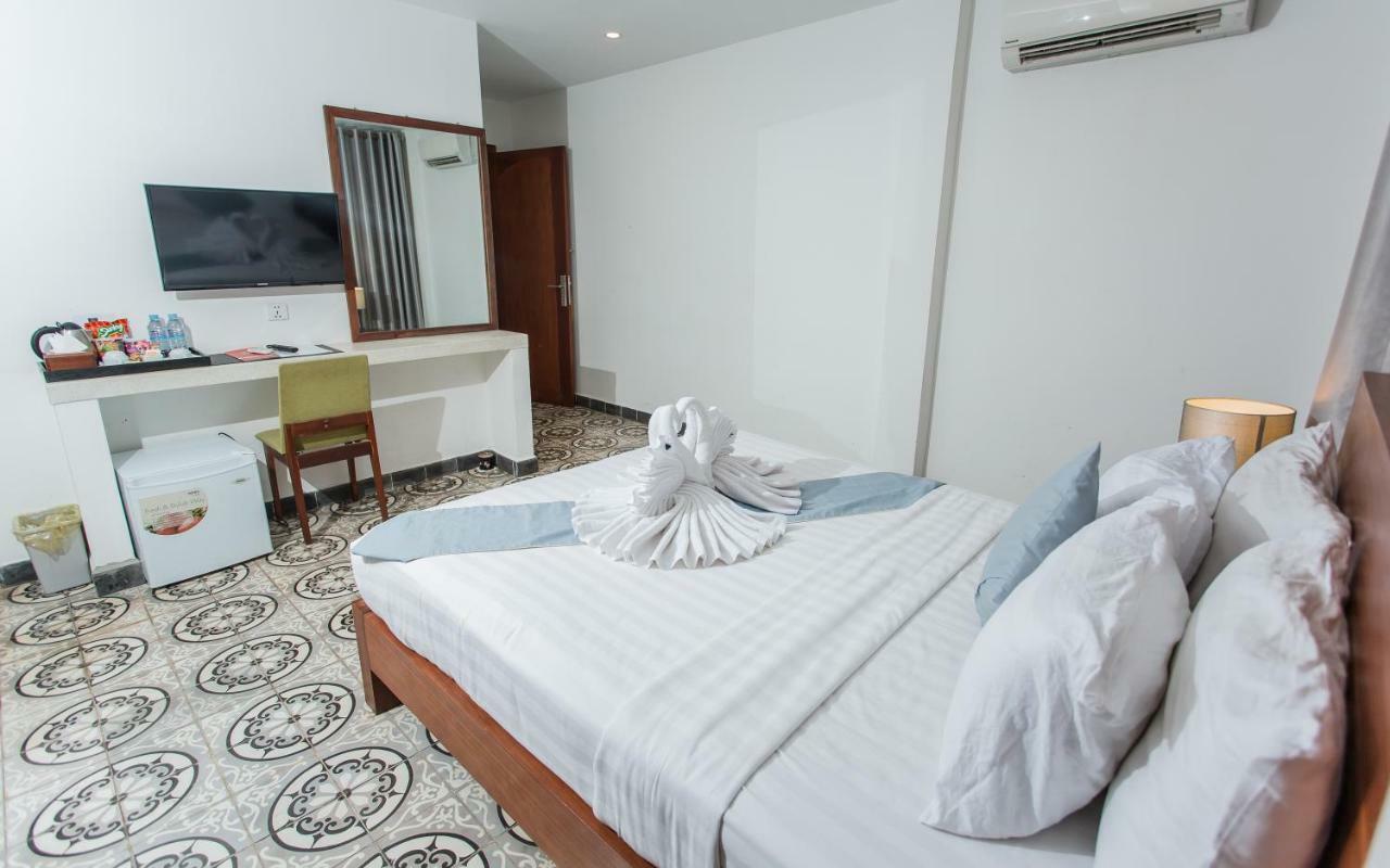 Home Chic Hotel Phnom Penh Ngoại thất bức ảnh