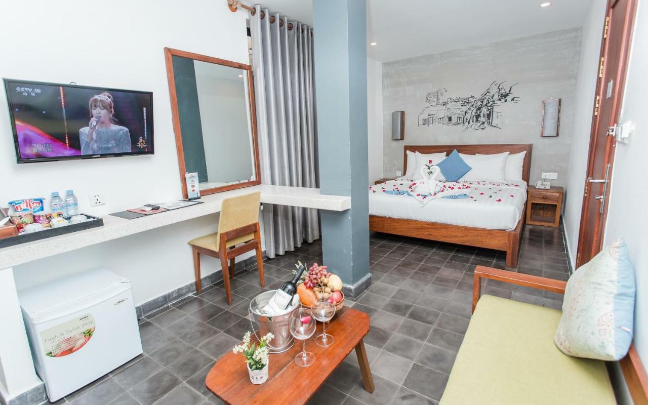 Home Chic Hotel Phnom Penh Ngoại thất bức ảnh