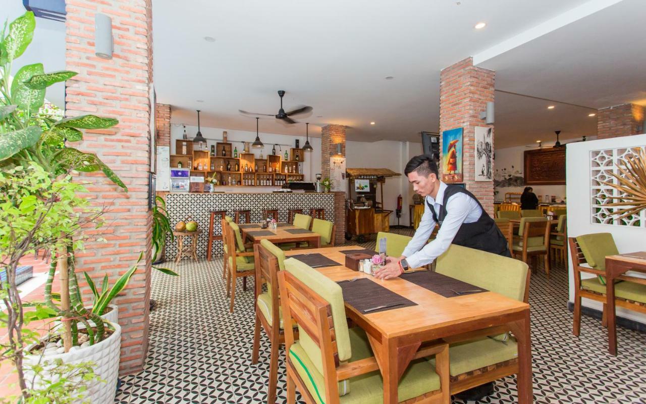 Home Chic Hotel Phnom Penh Ngoại thất bức ảnh