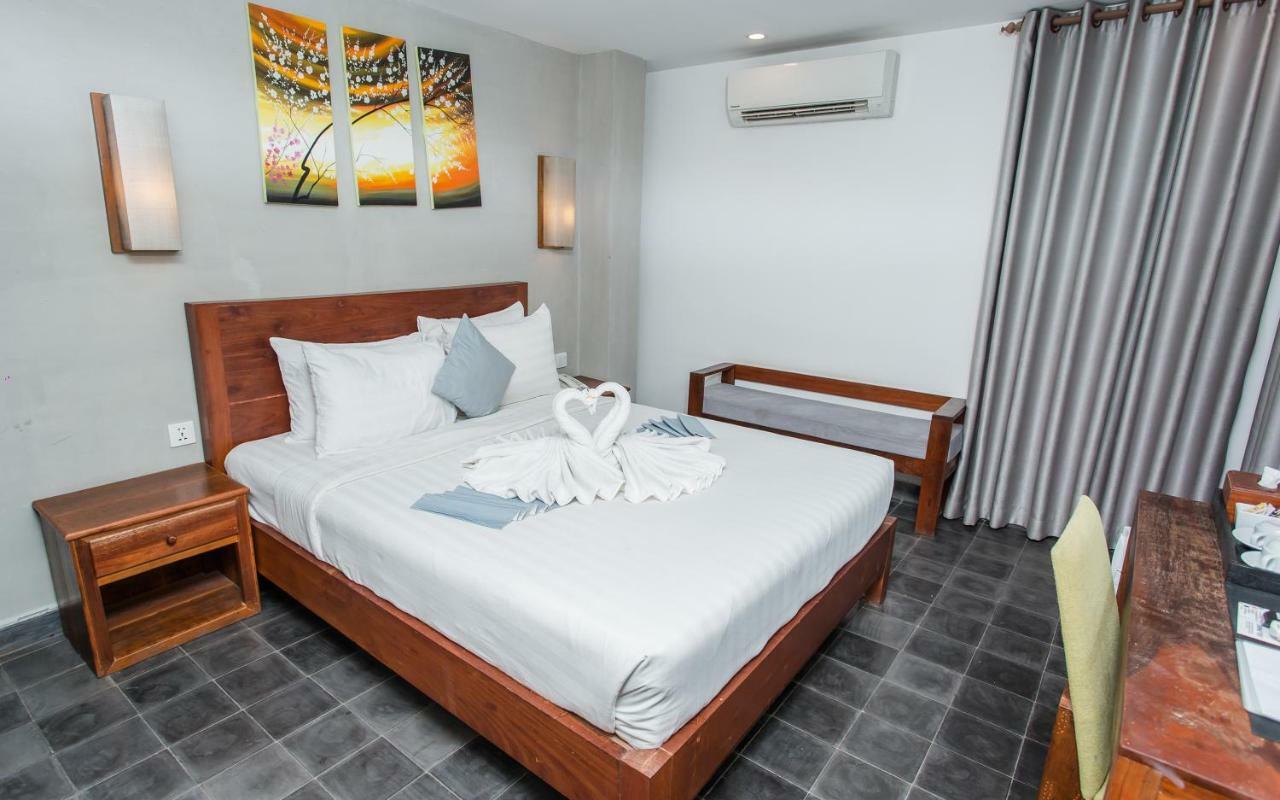 Home Chic Hotel Phnom Penh Ngoại thất bức ảnh